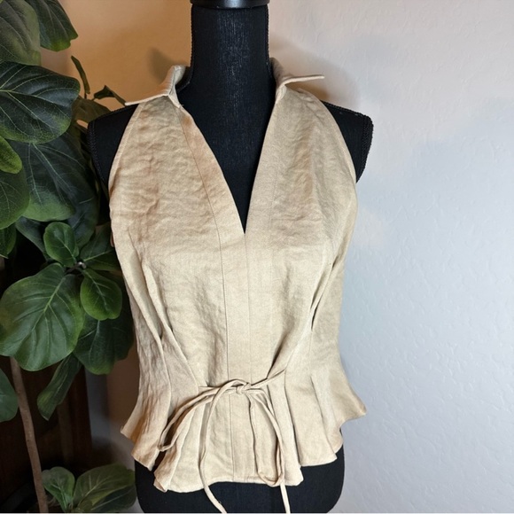 OGL Cream Sleeveless Top - Picture 2 of 9